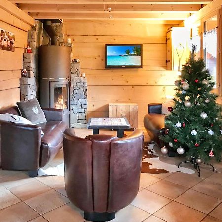 Вілла Alpen Lounge Серво Екстер'єр фото